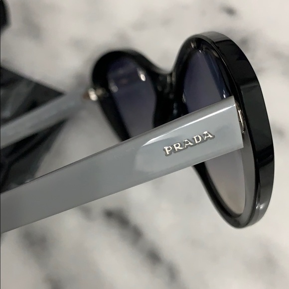 PRADA SUNGLASSES - Picture 5 of 7